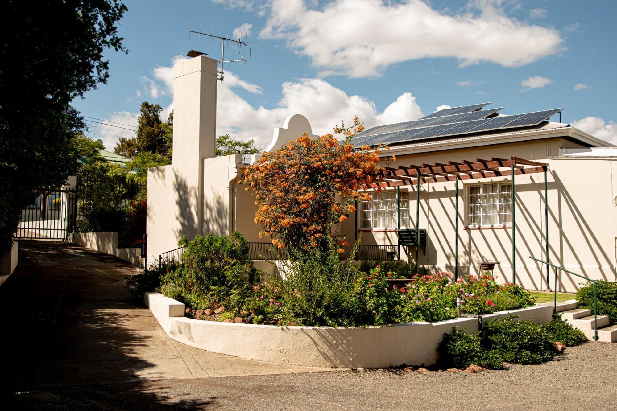 4 Rothman Street B&B Graaff Reinet Bagian luar foto