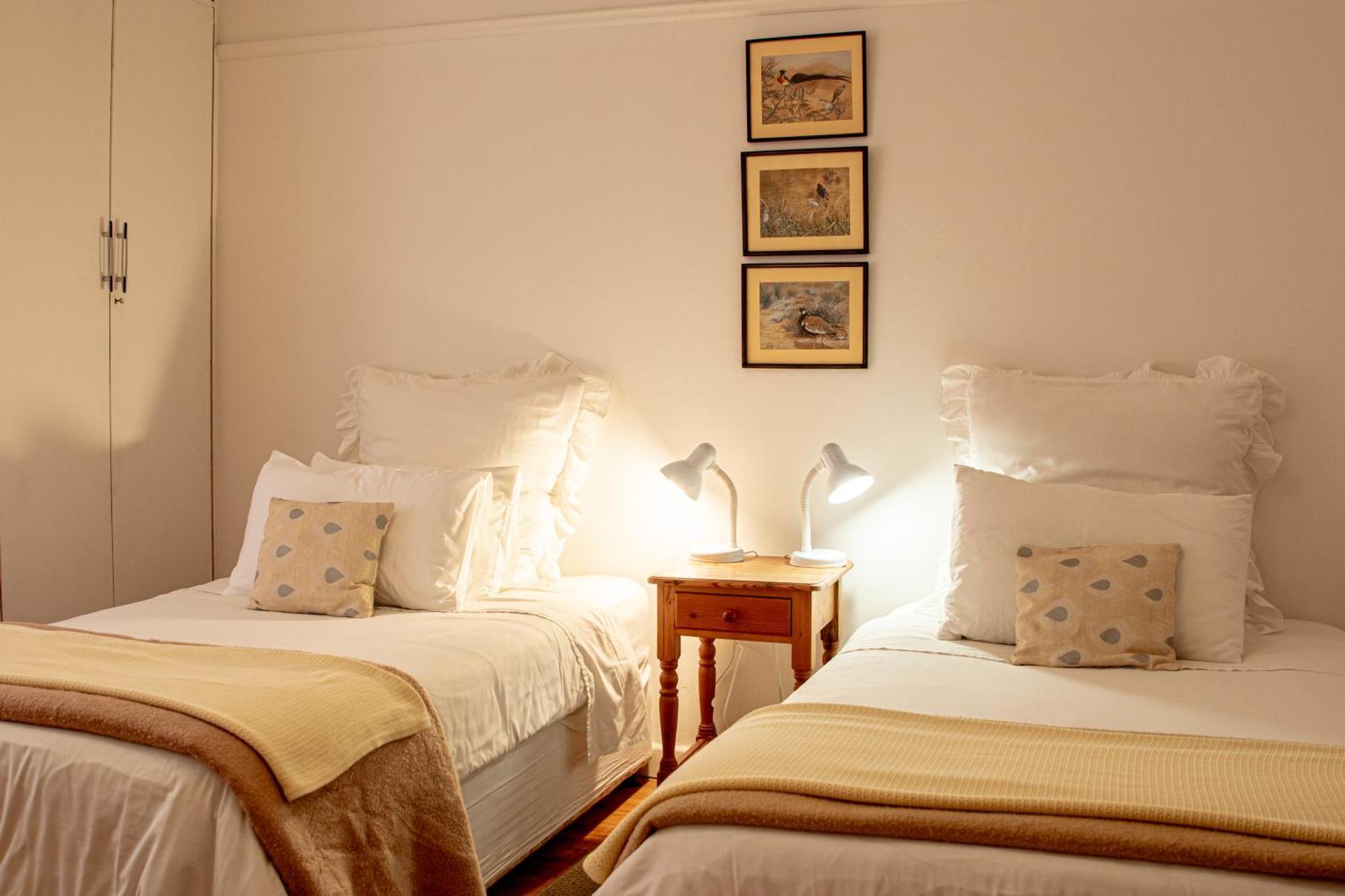 4 Rothman Street B&B Graaff Reinet Bagian luar foto