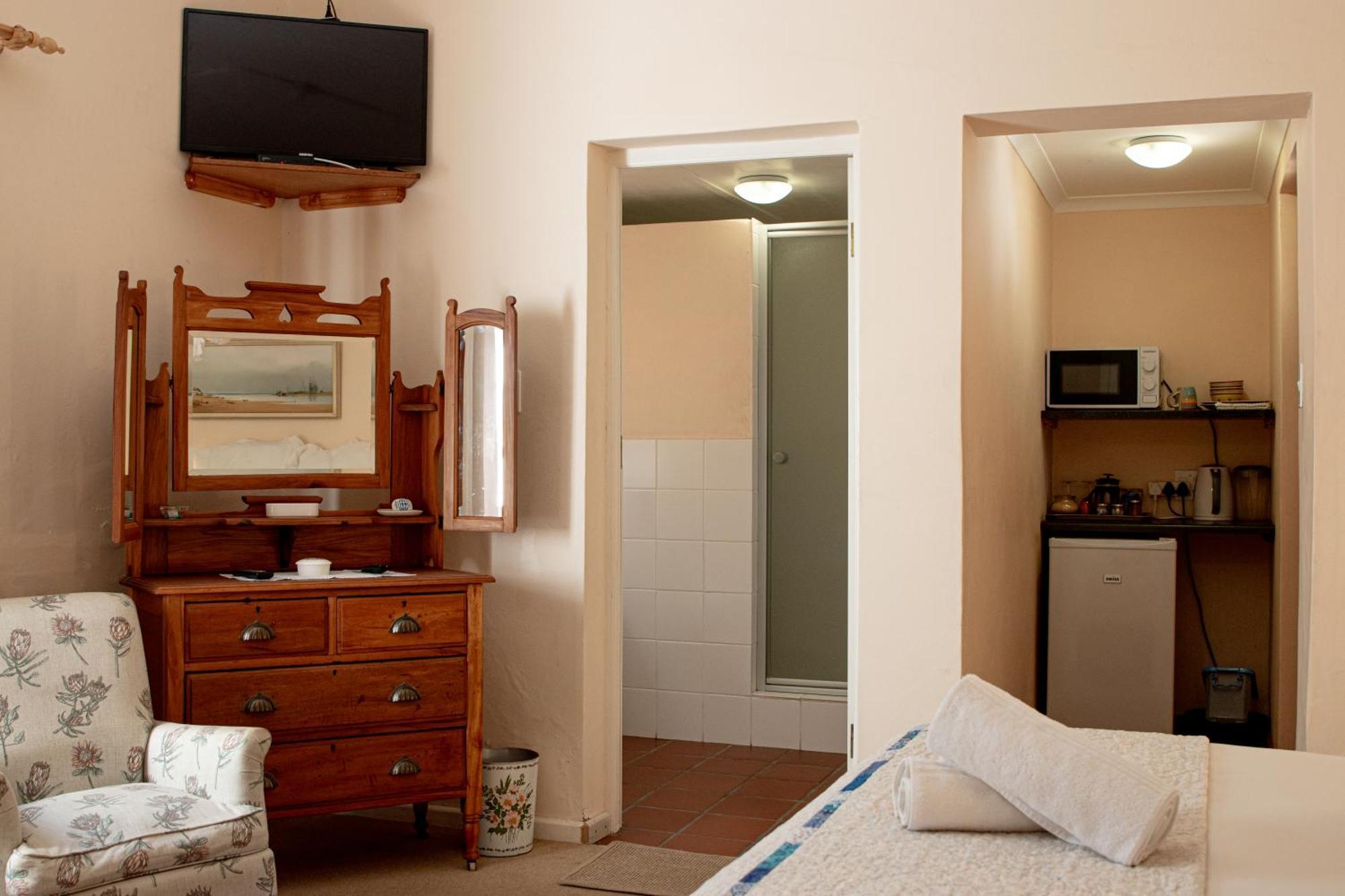 4 Rothman Street B&B Graaff Reinet Bagian luar foto