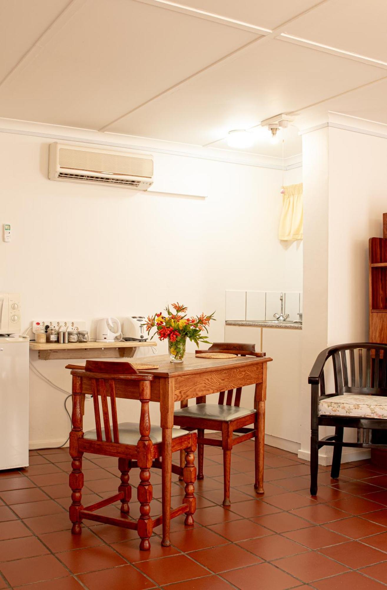 4 Rothman Street B&B Graaff Reinet Bagian luar foto